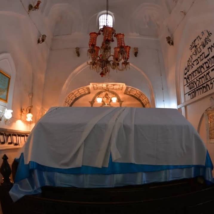 Tomb of Esther and Mordekhai, photograph 2