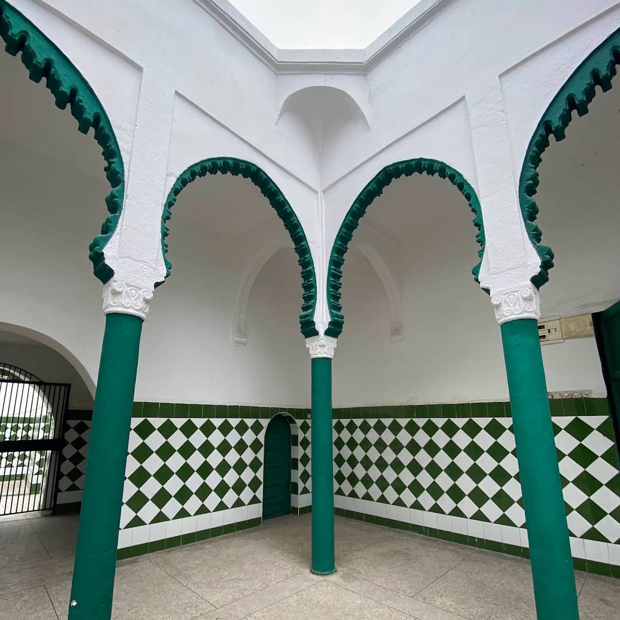 Sidi Belyout, photograph 2