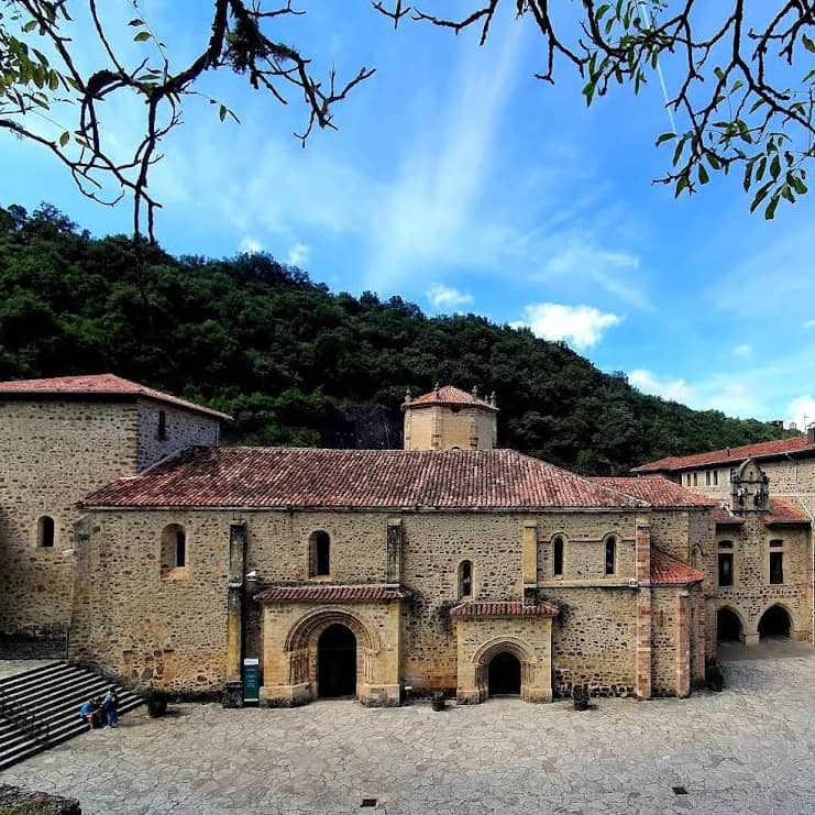 Monasterio de Santo Toribio de Liébana